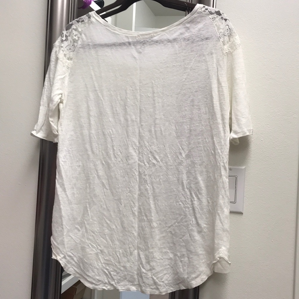 Lace Detailed Tee - Picture 3 of 4